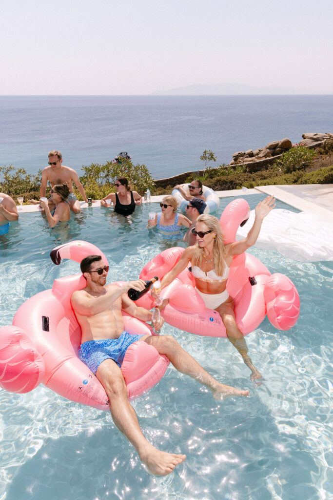 Poolparty72